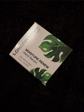 Londontown Moisture Renew Hand Serum - Green & White Packaging
